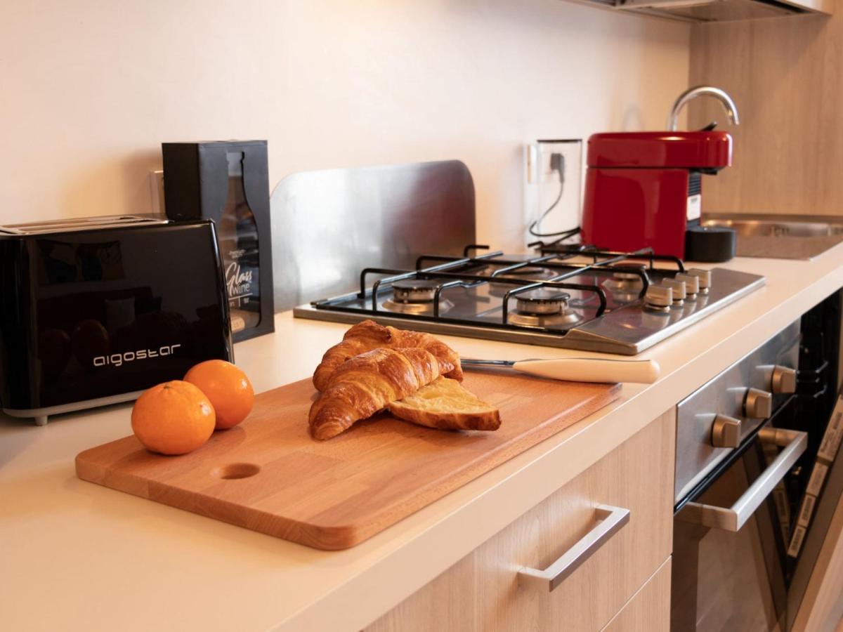 The Rent - One-bedroom Near San Pietro Appartamento
